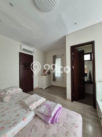 Rumah Luas Asri 2 KT Siap Pakai di BSD City Tangerang Rumah Luas Asri 2 KT Siap Pakai di BSD City Tangerang