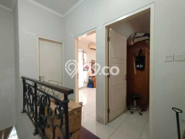 Dijual Rumah Luas Elegan Dengan View Cantik di Gading Serpong, Tangerang Dijual Rumah Luas Elegan Dengan View Cantik di Gading Serpong, Tangerang
