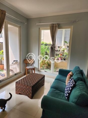 Ready to Use! Luxury House LT 204m2 Desain Elegan di Bintaro Ready to Use! Luxury House LT 204m2 Desain Elegan di Bintaro