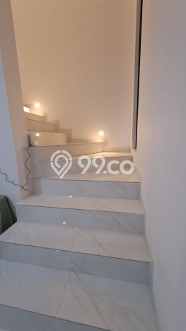 Rumah Luxury Modern Tanpa Renovasi di Bintaro Tangerang Selatan Rumah Luxury Modern Tanpa Renovasi di Bintaro Tangerang Selatan
