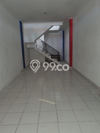 Ruko Disewa di Tangerang dengan LB 224m2 Area Komersial Ramai Ruko Disewa di Tangerang dengan LB 224m2 Area Komersial Ramai