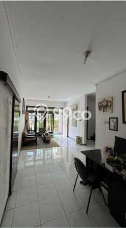 PRIME LOCATION! Rumah Strategis area , Luas 300m2m² Bangunan 500m2m² PRIME LOCATION! Rumah Strategis area , Luas 300m2m² Bangunan 500m2m²