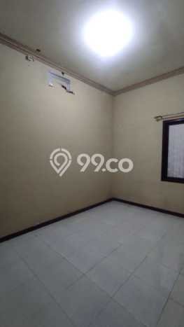 For Sale Rumah 3 Kamar Lokasi Strategis Bagus dan Strategis di Waru For Sale Rumah 3 Kamar Lokasi Strategis Bagus dan Strategis di Waru