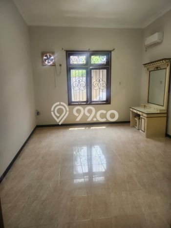 Best Deal Hunian Mewah Ideal dan Luas di Dukuh Pakis, Surabaya Best Deal Hunian Mewah Ideal dan Luas di Dukuh Pakis, Surabaya