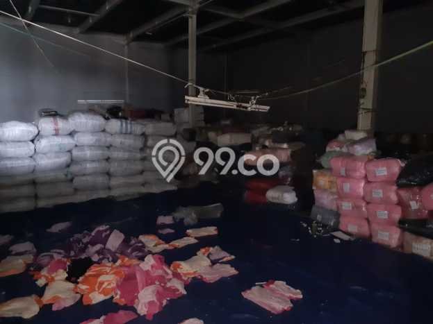 Gudang untuk disewa di Cipondoh punya LT 800m2 & LB 1400m2 harga sewa kompetitif Gudang untuk disewa di Cipondoh punya LT 800m2 & LB 1400m2 harga sewa kompetitif