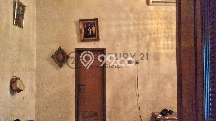 For Sale! Luxury House LT 286m2 Desain Elegan di Kemanggisan For Sale! Luxury House LT 286m2 Desain Elegan di Kemanggisan