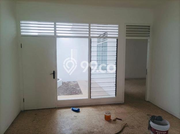 Siap Huni Rumah Mewah 3 Kamar di Kebon Jeruk Dekat ke Mana Pun Siap Huni Rumah Mewah 3 Kamar di Kebon Jeruk Dekat ke Mana Pun