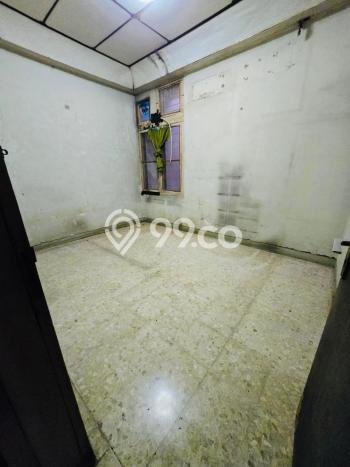 Rumah Strategis Minimalis Lb 135m2 di Kebon Jeruk, Jakarta Barat Rumah Strategis Minimalis Lb 135m2 di Kebon Jeruk, Jakarta Barat