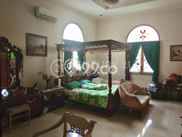 Dijual Rumah Premium dengan Fasilitas Sekitar Lengkap di Kramat Jati, Jakarta Timur Dijual Rumah Premium dengan Fasilitas Sekitar Lengkap di Kramat Jati, Jakarta Timur