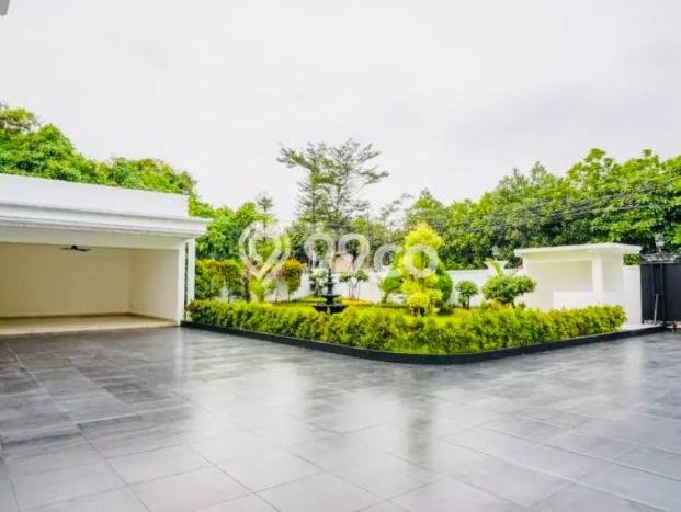 Rumah Mewah LB 110m2 Siap Huni Desain Elegan di Kemang, Jakarta Selatan Rumah Mewah LB 110m2 Siap Huni Desain Elegan di Kemang, Jakarta Selatan