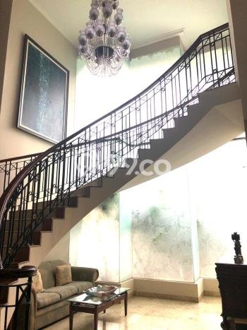 Rumah Elit Modern Siap Huni di Permata Hijau Jakarta Selatan Rumah Elit Modern Siap Huni di Permata Hijau Jakarta Selatan