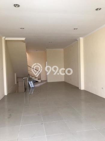 Ruko Dijual di Prime Area Jakarta Selatan Luas 210m2 Ruko Dijual di Prime Area Jakarta Selatan Luas 210m2
