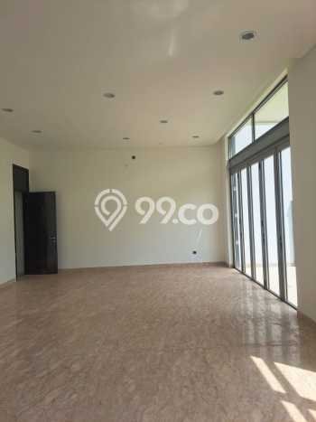Disewakan Rumah Strategis di Pantai Indah Kapuk LT 480m2 / LB 1200m2 Siap Huni Disewakan Rumah Strategis di Pantai Indah Kapuk LT 480m2 / LB 1200m2 Siap Huni