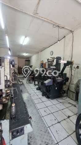 Ruko Bagus Dijual LB 220m2 Lokasi Strategis Jakarta Barat Area Cocok untuk Bisnis Ruko Bagus Dijual LB 220m2 Lokasi Strategis Jakarta Barat Area Cocok untuk Bisnis