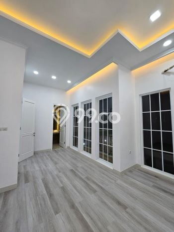 Jual Rumah Mewah Elegan Dengan View Cantik di Kayu Putih, Jakarta Timur Jual Rumah Mewah Elegan Dengan View Cantik di Kayu Putih, Jakarta Timur