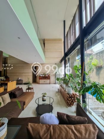 Dijual Rumah Premium dengan Fasilitas Sekitar Lengkap di Kebayoran Baru, Jakarta Selatan Dijual Rumah Premium dengan Fasilitas Sekitar Lengkap di Kebayoran Baru, Jakarta Selatan