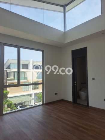 Disewakan Rumah Strategis di Pantai Indah Kapuk LT 480m2 / LB 1200m2 Siap Huni Disewakan Rumah Strategis di Pantai Indah Kapuk LT 480m2 / LB 1200m2 Siap Huni