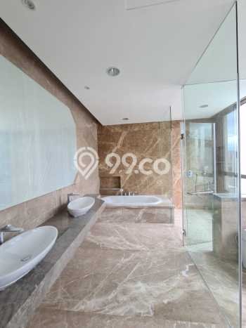Rumah Disewakan Jakarta Utara LT 200m2 LB 400m2 Kawasan Golf Island Rumah Disewakan Jakarta Utara LT 200m2 LB 400m2 Kawasan Golf Island