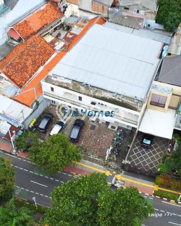 Area Ramai! Ruko Dijual di Tebet untuk Bisnis Luas Bangunan 500m2 Area Ramai! Ruko Dijual di Tebet untuk Bisnis Luas Bangunan 500m2