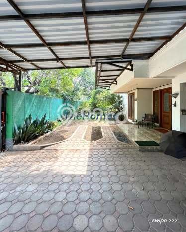 Rumah Luxury Modern Tanpa Renovasi di Kalibata Jakarta Selatan Rumah Luxury Modern Tanpa Renovasi di Kalibata Jakarta Selatan
