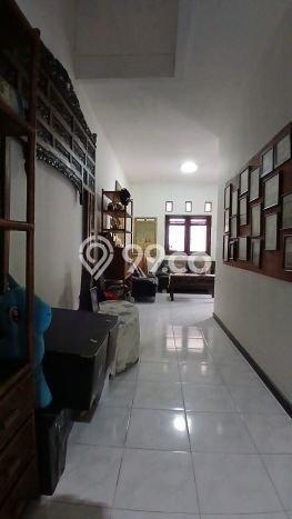 Dijual Hunian Mewah dengan Fasilitas Sekitar Komplit di Tebet, Jakarta Selatan Dijual Hunian Mewah dengan Fasilitas Sekitar Komplit di Tebet, Jakarta Selatan