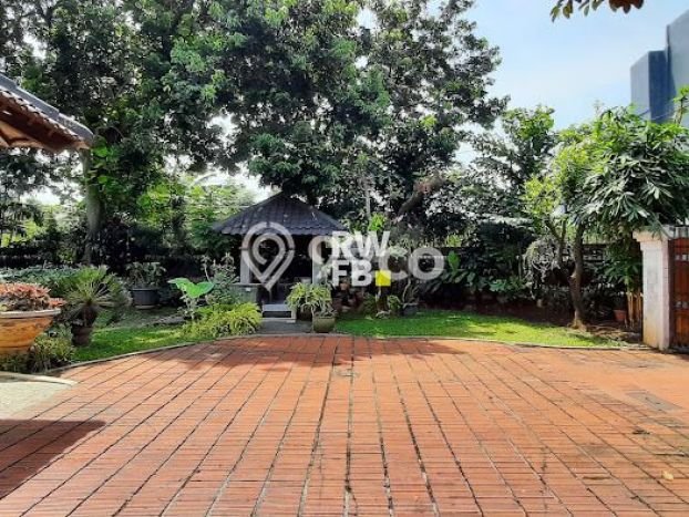 Rumah Elit Modern Tanpa Renovasi di Cipete Jakarta Selatan Rumah Elit Modern Tanpa Renovasi di Cipete Jakarta Selatan