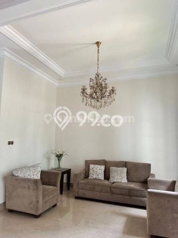 Rumah Mewah LB 1050m2 Siap Pakai Desain Elegan di Pondok Indah, Jakarta Selatan Rumah Mewah LB 1050m2 Siap Pakai Desain Elegan di Pondok Indah, Jakarta Selatan