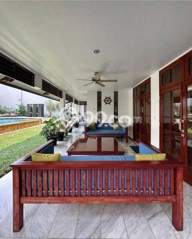 Disewakan Rumah Cantik Luas ada Pool Semi Furnished di CIPETE Jakarta Selatan Disewakan Rumah Cantik Luas ada Pool Semi Furnished di CIPETE Jakarta Selatan