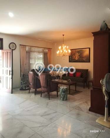 Hunian Elit LB 300m2 Siap Pakai Desain Elegan di Gudang Peluru, Jakarta Selatan Hunian Elit LB 300m2 Siap Pakai Desain Elegan di Gudang Peluru, Jakarta Selatan