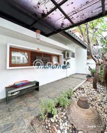 Rumah Mewah Dijual LT 295m2 di Tebet, Jakarta Selatan Rumah Mewah Dijual LT 295m2 di Tebet, Jakarta Selatan