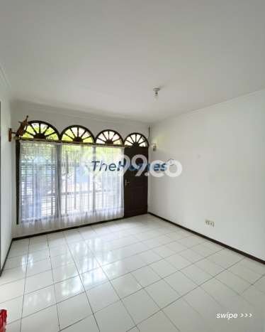 Dijual Rumah Strategis Bagus Punya 8 KT di Tebet Jakarta Selatan SHM Dijual Rumah Strategis Bagus Punya 8 KT di Tebet Jakarta Selatan SHM
