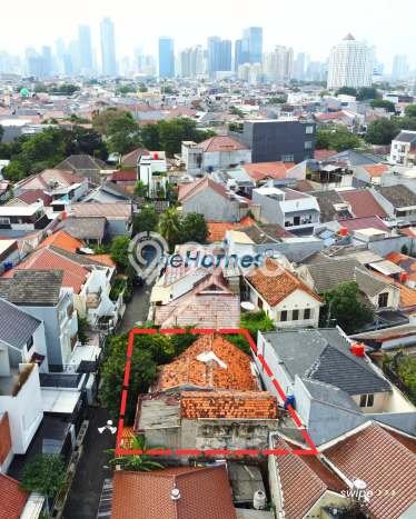 Siap Huni Hunian Elit 7 Kamar di Tebet Dekat ke Mana Pun Siap Huni Hunian Elit 7 Kamar di Tebet Dekat ke Mana Pun