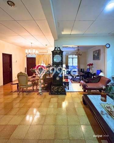 Rumah Mewah Siap Huni LT 250m2 di Tebet, Jakarta Selatan Rumah Mewah Siap Huni LT 250m2 di Tebet, Jakarta Selatan