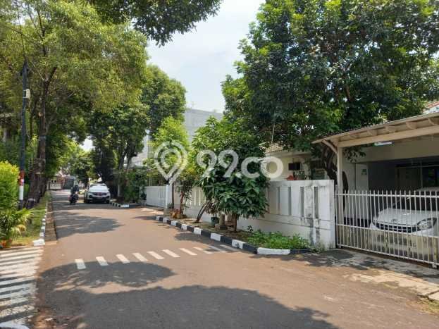 Rumah Luxury Modern Siap Huni di Kalibata Jakarta Selatan Rumah Luxury Modern Siap Huni di Kalibata Jakarta Selatan