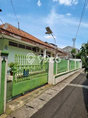 Rumah Elit Modern Siap Huni di Menteng Dalam Jakarta Selatan Rumah Elit Modern Siap Huni di Menteng Dalam Jakarta Selatan