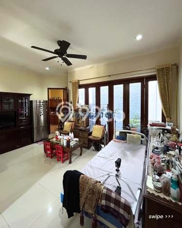 Siap Huni Hunian Elit 4 Kamar di Pancoran Dekat ke Mana Pun Siap Huni Hunian Elit 4 Kamar di Pancoran Dekat ke Mana Pun
