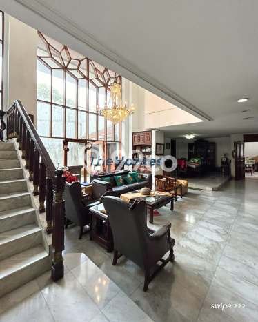Rumah Elit LB 500m2 Siap Huni Desain Elegan di Otista, Jakarta Timur Rumah Elit LB 500m2 Siap Huni Desain Elegan di Otista, Jakarta Timur