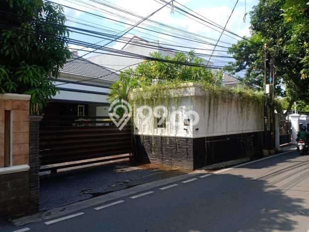 Hunian Mewah Siap Huni LT 786m2 di Cilandak, Jakarta Selatan Hunian Mewah Siap Huni LT 786m2 di Cilandak, Jakarta Selatan
