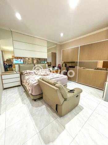 For Sale! Luxury House LT 175m2 Desain Elegan di Pantai Indah Kapuk For Sale! Luxury House LT 175m2 Desain Elegan di Pantai Indah Kapuk