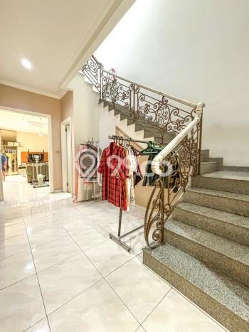 For Sale! Luxury House LT 175m2 Desain Elegan di Pantai Indah Kapuk For Sale! Luxury House LT 175m2 Desain Elegan di Pantai Indah Kapuk