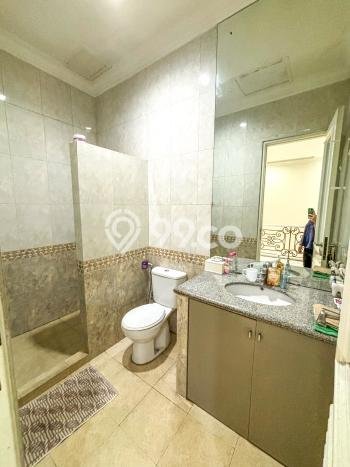 For Sale! Luxury House LT 175m2 Desain Elegan di Pantai Indah Kapuk For Sale! Luxury House LT 175m2 Desain Elegan di Pantai Indah Kapuk