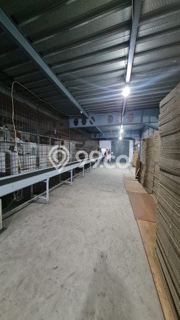 Gudang Dijual di Jakarta Barat LT 5247m2 & LB 4644m2 Lokasi Terbaik! Gudang Dijual di Jakarta Barat LT 5247m2 & LB 4644m2 Lokasi Terbaik!
