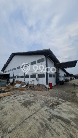 Gudang Dijual di Jakarta Barat LT 5247m2 & LB 4644m2 Lokasi Terbaik! Gudang Dijual di Jakarta Barat LT 5247m2 & LB 4644m2 Lokasi Terbaik!