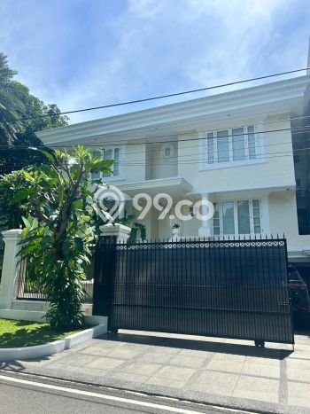 Hunian Ideal dengan LT 400m2 & LB 500m2 Disewakan di Pondok Indah Hunian Ideal dengan LT 400m2 & LB 500m2 Disewakan di Pondok Indah