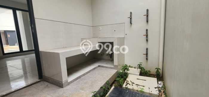 Rumah Modern Cantik 3 KT Bisa Langsung Pindah di Serpong Utara Rumah Modern Cantik 3 KT Bisa Langsung Pindah di Serpong Utara