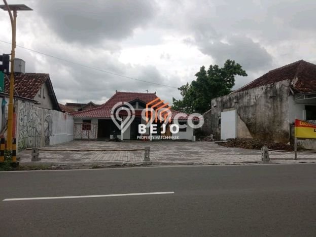 AREA PROSPEKTIF! Komersial di Ngaglik, Luas 150m2m², Area Strategis AREA PROSPEKTIF! Komersial di Ngaglik, Luas 150m2m², Area Strategis