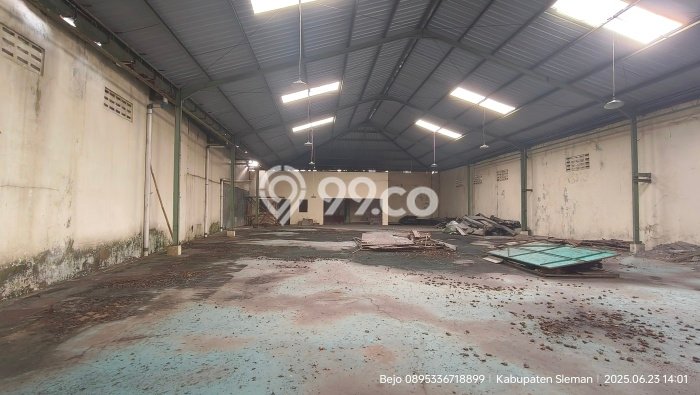Gudang bagus disewakan di Sleman Sleman dengan LB 900m2 harga sewa terbaik Gudang bagus disewakan di Sleman Sleman dengan LB 900m2 harga sewa terbaik