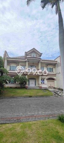 Dijual Rumah Premium dengan Fasilitas Sekitar Lengkap di Mulyorejo, Surabaya Dijual Rumah Premium dengan Fasilitas Sekitar Lengkap di Mulyorejo, Surabaya