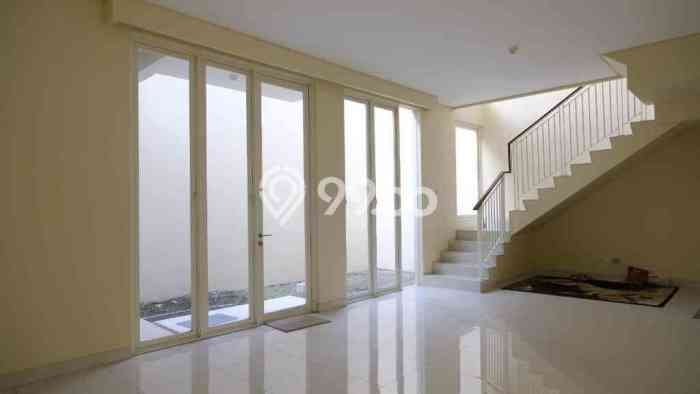 Rumah Elit LB 185m2 Siap Pakai Desain Elegan di Pakuwon, Surabaya Rumah Elit LB 185m2 Siap Pakai Desain Elegan di Pakuwon, Surabaya