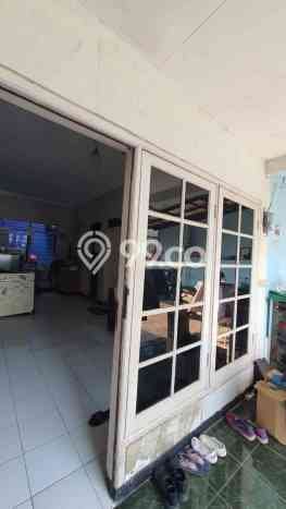 Dijual Cepat Rumah LT 135m² / LB 125m² di Lokasi Strategis Wiyung, Surabaya Dijual Cepat Rumah LT 135m² / LB 125m² di Lokasi Strategis Wiyung, Surabaya